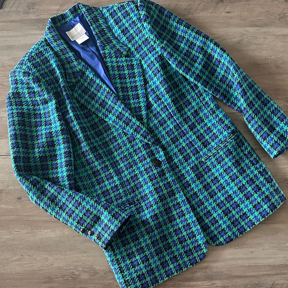 Stylish Blue and Green Plaid Blazer